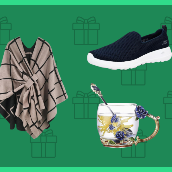 Best Gift Ideas for Elderly Woman That She’ll Love